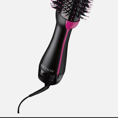 Spazzola asciugacapelli Revlon one-step nera e rosa