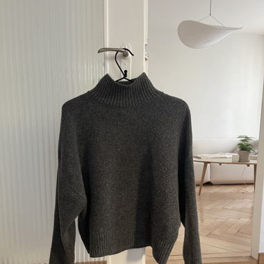 Zara dunkelgrauer Pullover M/EU38