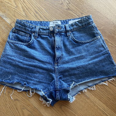Pantaloncini di jeans Cotton On