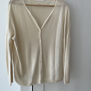 Knopf-Cardigan in Cremeweiss