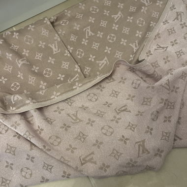 Écharpe imitation Louis Vuitton