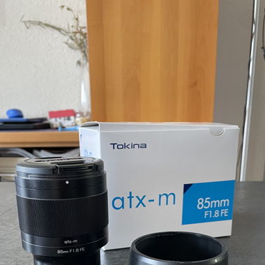 85mm lens sony