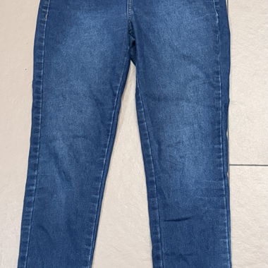 Marisa Blue Jeans Size 36 (Jeans from Brazil)
