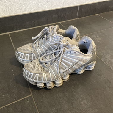 Nike Shox