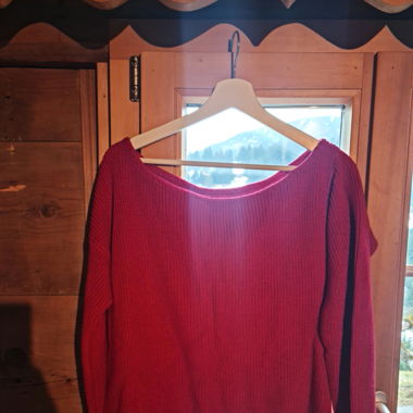 Even&odd sweater