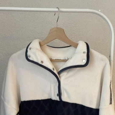 Pull Woman Secret