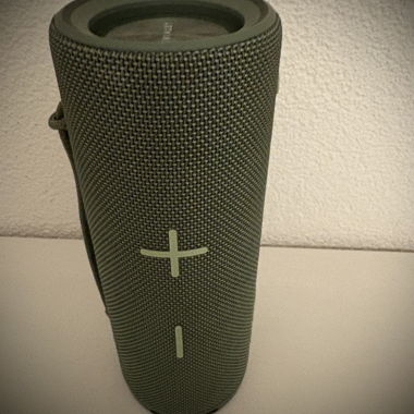 Grüner Lautsprecher