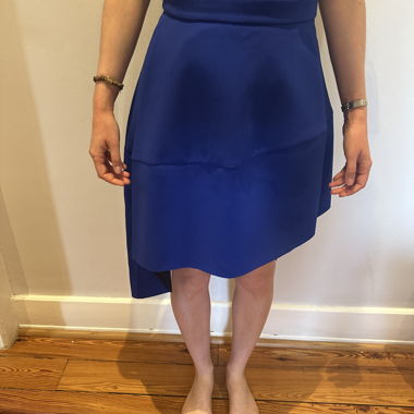 Jupe asymétrique COS parfait état 