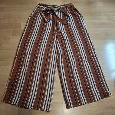 Pantalon léger avec ceinture 