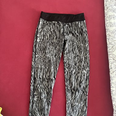 Leggings con stampa animalier