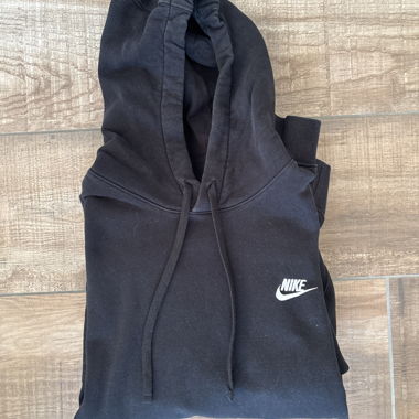 Nike sweater