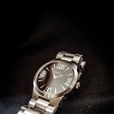 Schwarze Streetwear Uhr