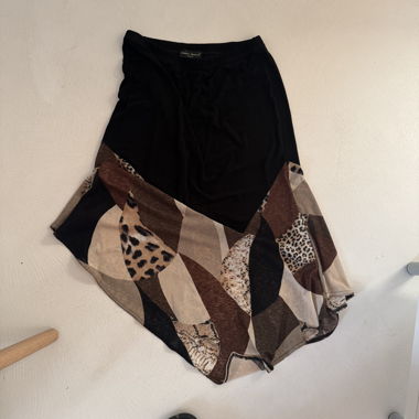 cute black leo print skirt