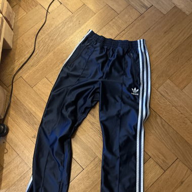 Adidas Hose X Vespa 