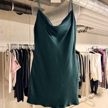 Robe de soirée scintillante 