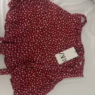 Zara Blumenrock/shorts rot