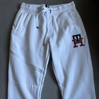 pantaloni bianchi 
