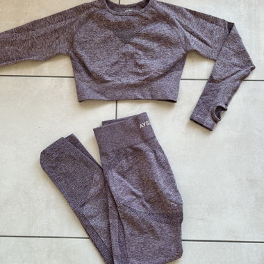 AYBL Seamless Set