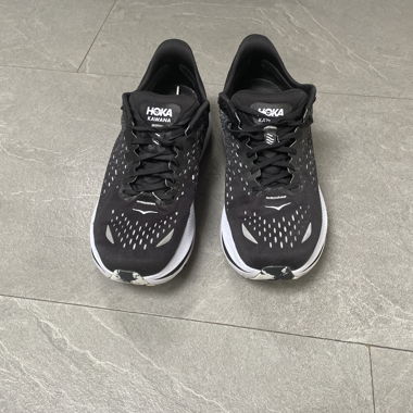 Chaussures de course HOKA Kawana noires