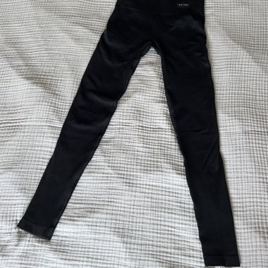 Teveo Elegant Scrunch Leggings