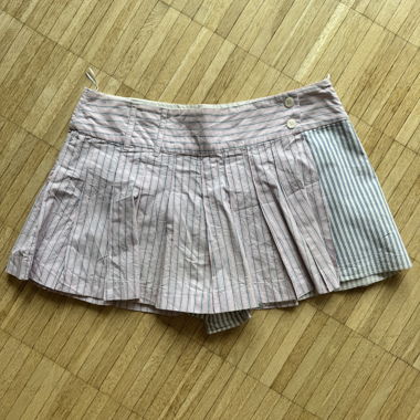 Jupe courte à rayures ZARA