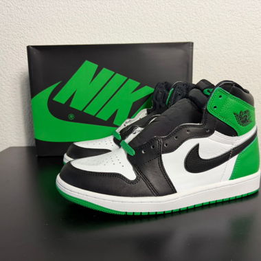 Air Jordan 1 Retro High OG Lucky Green