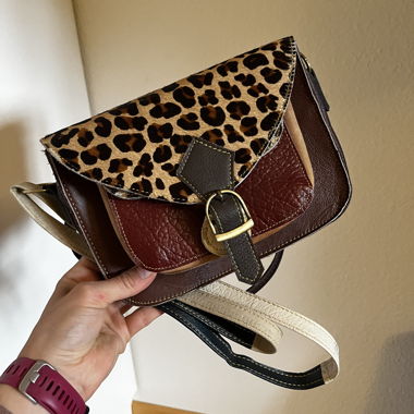 Leder Umhängetasche mit Leopardenmuster