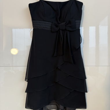 Schwarzes Vera Mont Kleid, 34