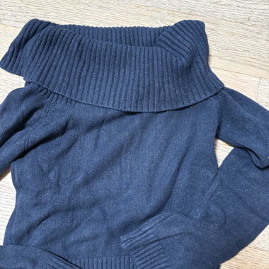 Maglia blu in maglia di Subdued