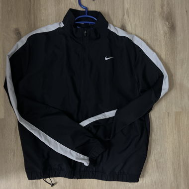 nike running jacke