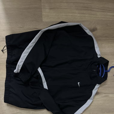nike running jacke