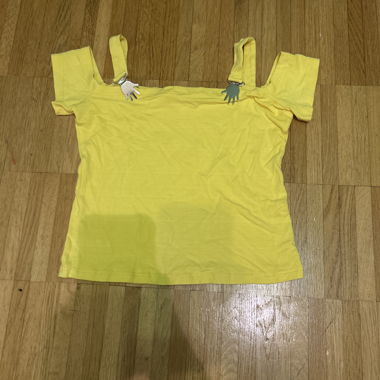 Haut jaune pour femme