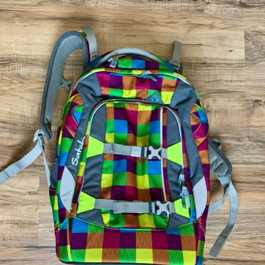 Schulrucksack Satch kariert
