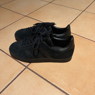 ADIDAS Gazelle black, size 40