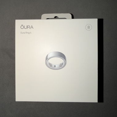 Oura Ring 4 Taglia 8 Argento