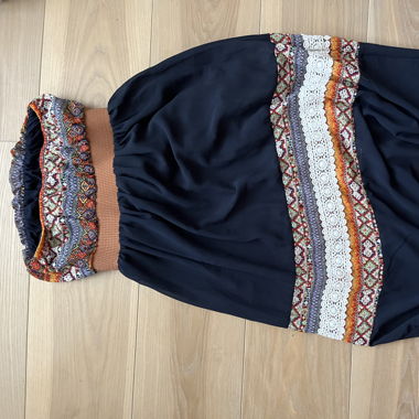 Schulterfreies Sommerkleid 