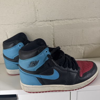 Air Jordan 1 High Sneakers