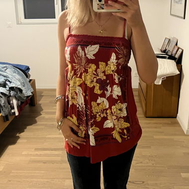Top Estivo, Rosso