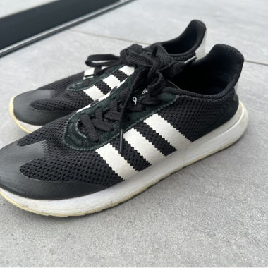Baskets Adidas