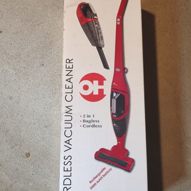 Aspirateur balais