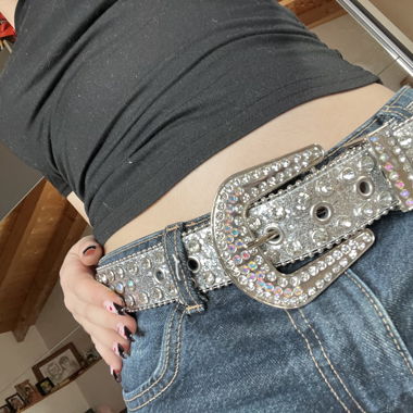 Ceinture à strass avec grosse boucle 