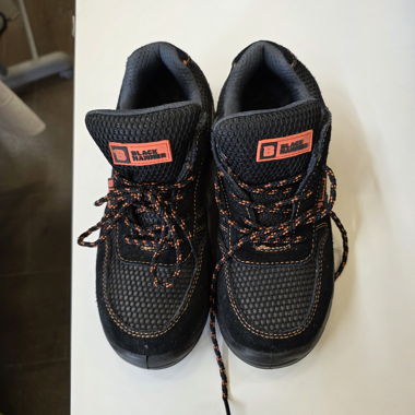 Black Hammer Schuhe