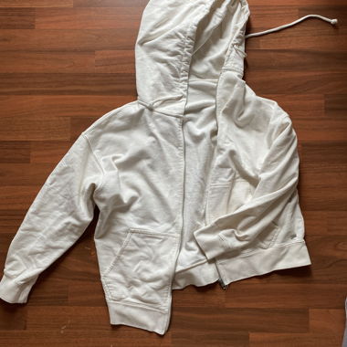 White zip up hoodie