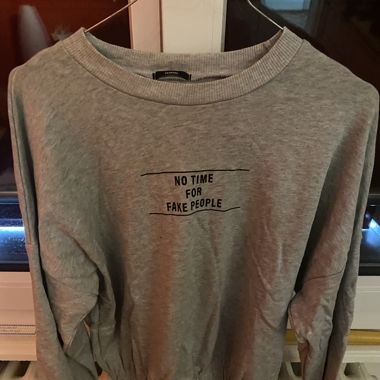 Pull gris