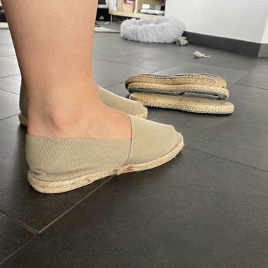 Beige espadrilles size 40
