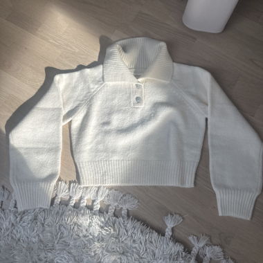 Beautiful sweater with glitter buttons