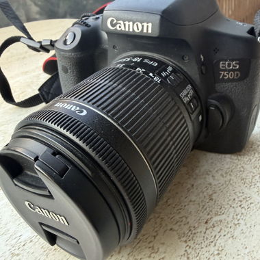 Canon EOS 750D DSLR Camera Kit