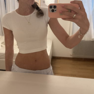 Haut Zara