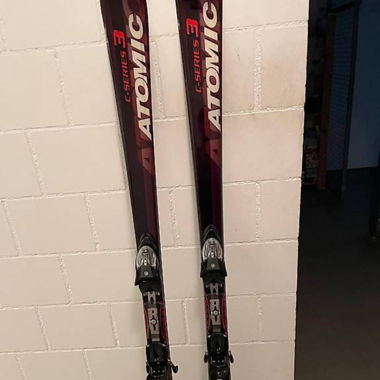 Ski C-Series 3 Atomic Bordeauxrot