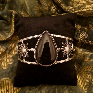 Bracelet solaire avec onyx noire